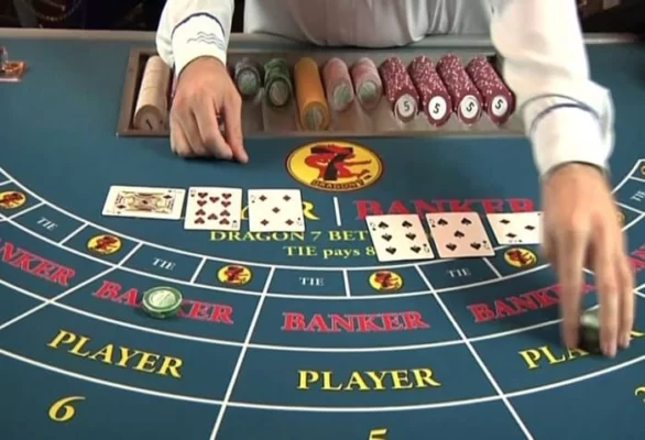 Khái quát về game bài Baccarat tại Red88